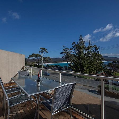 Seaview Apartment Binalong Bay Exterior photo